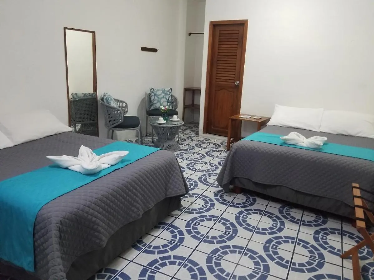 Hostal Gardner Galapagos Puerto Ayora   Puerto Ayora (Galapagos Islands)