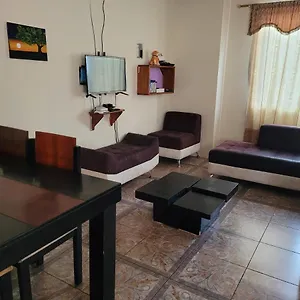 Departamento Familiar En Santa Cruz Apartamento