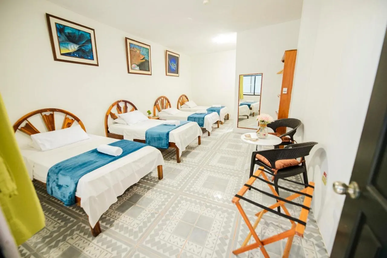 Hostel Hostal Gardner Galapagos Puerto Ayora  Ecuador