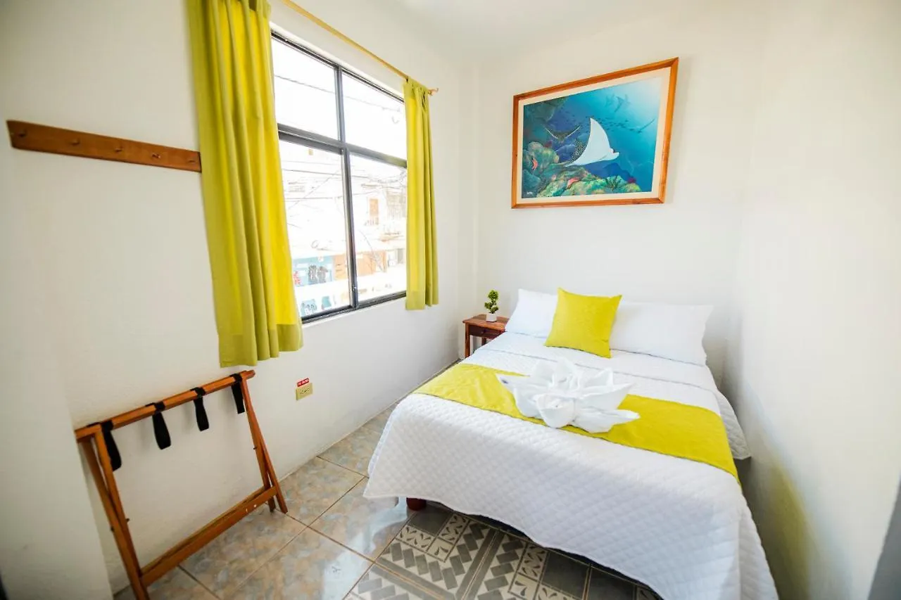 Hostel Hostal Gardner Galapagos Puerto Ayora